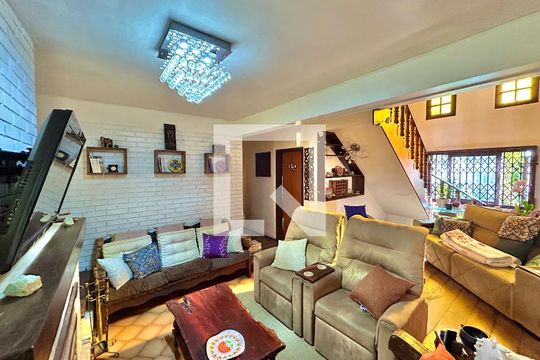 Sala de casa à venda com 4 quartos, 265m² em Feitoria, São Leopoldo