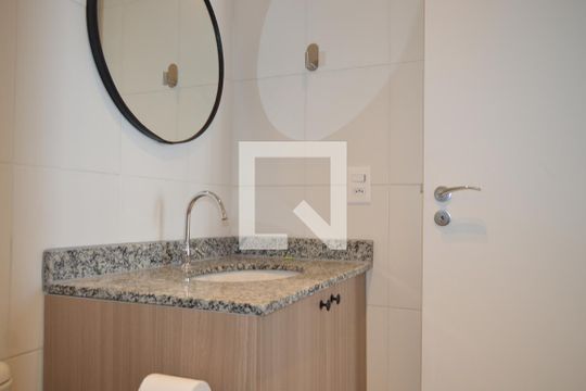 Banheiro de apartamento para alugar com 1 quarto, 40m² em Ipiranga, São Paulo