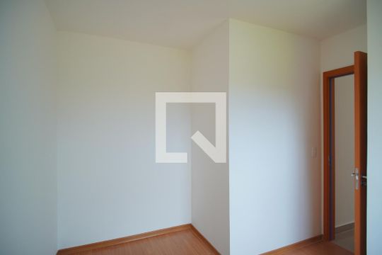 Quarto 2 de apartamento à venda com 2 quartos, 42m² em Humaitá, Porto Alegre
