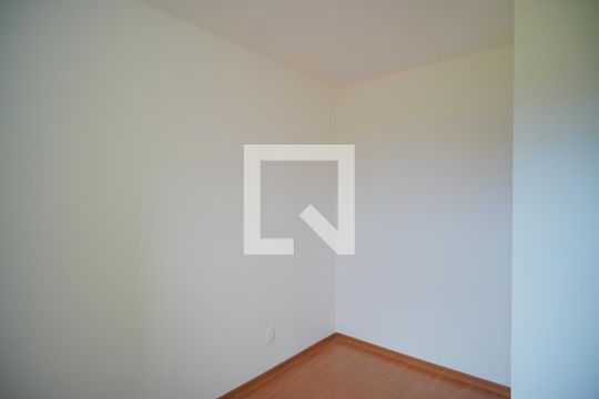Quarto 2 de apartamento à venda com 2 quartos, 42m² em Humaitá, Porto Alegre