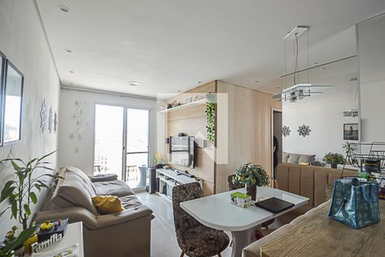Sala de apartamento à venda com 3 quartos, 57m² em Santa Terezinha, São Bernardo do Campo