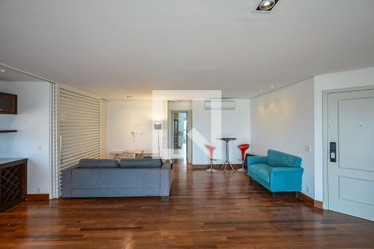 Sala de apartamento à venda com 3 quartos, 161m² em Vila Progredior, São Paulo