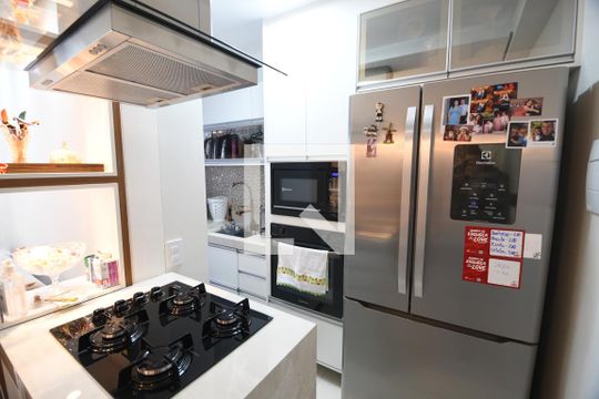 Cozinha de apartamento à venda com 2 quartos, 56m² em Bonfim, Campinas