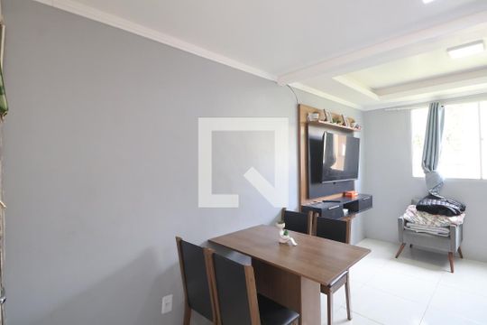 Sala de apartamento à venda com 2 quartos, 41m² em Rio Branco, Canoas