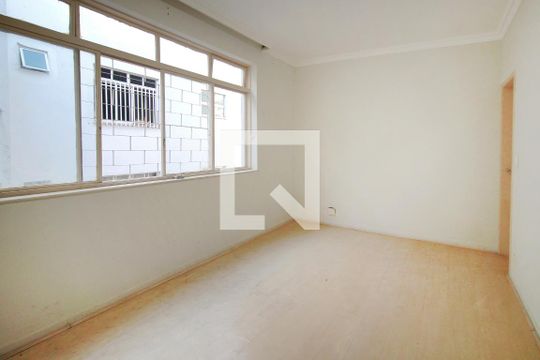 Sala de apartamento à venda com 4 quartos, 128m² em São Pedro, Belo Horizonte