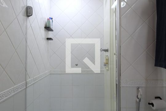 Banheiro de apartamento para alugar com 1 quarto, 35m² em Vila Olímpia, São Paulo