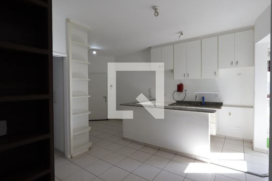 Apartamento à venda com 1 quarto, 62m² em Vila Suzana, São Paulo