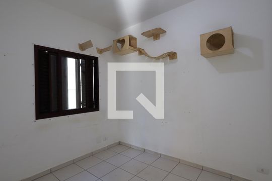 Quarto de apartamento à venda com 1 quarto, 62m² em Vila Suzana, São Paulo