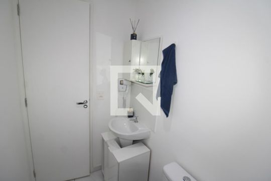 Banheiro de apartamento à venda com 2 quartos, 39m² em Santana, São Paulo