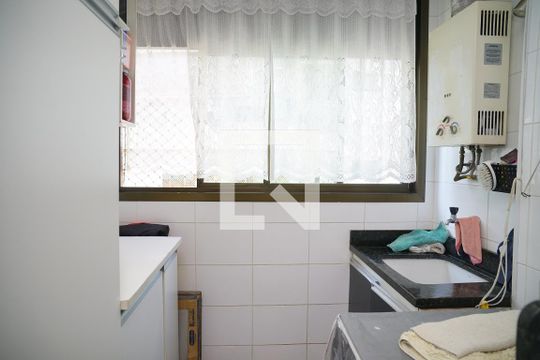 Área de Serviço de apartamento à venda com 3 quartos, 130m² em Santa Rosa, Niterói