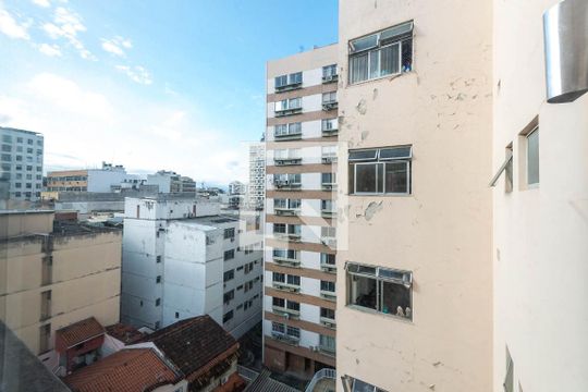 Vista Quarto 2 de apartamento à venda com 3 quartos, 100m² em Tijuca, Rio de Janeiro