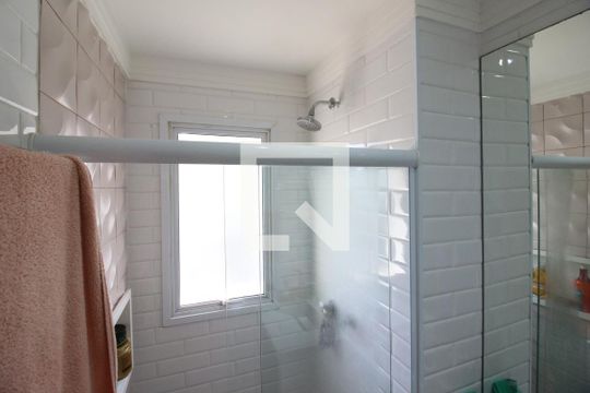Banheiro da Suíte 2 de apartamento à venda com 3 quartos, 125m² em Centro, Osasco
