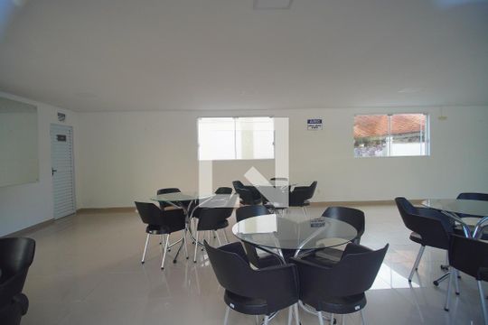 Área comum - Salão de festas de apartamento para alugar com 2 quartos, 60m² em Rondônia, Novo Hamburgo