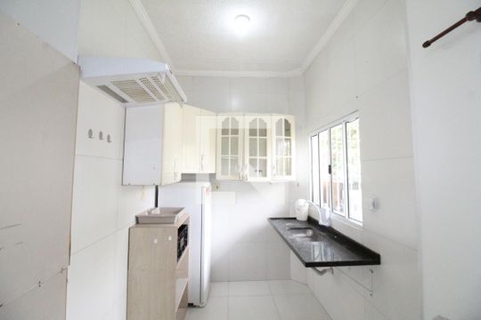 Cozinha de apartamento para alugar com 1 quarto, 20m² em Vila Maria, São José dos Campos