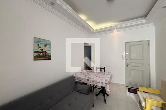 Sala de apartamento para alugar com 2 quartos, 75m² em Copacabana, Rio de Janeiro