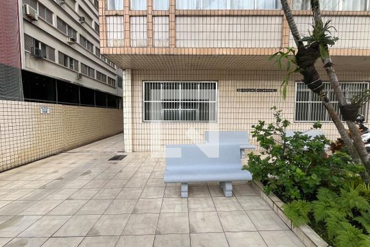 Área comum de kitnet/studio para alugar com 1 quarto, 22m² em José Menino, Santos