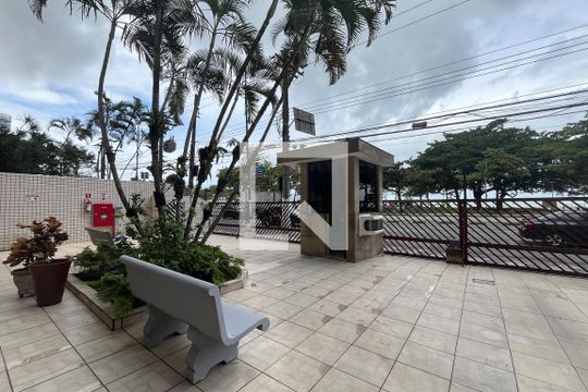 Área comum de kitnet/studio para alugar com 1 quarto, 22m² em José Menino, Santos