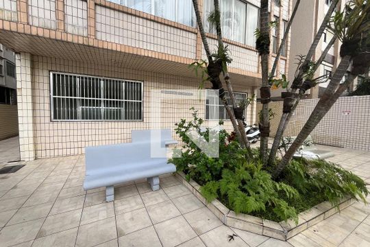 Área comum de kitnet/studio para alugar com 1 quarto, 22m² em José Menino, Santos