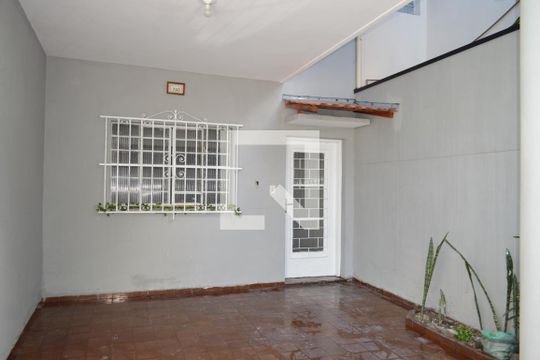 Garagem de casa à venda com 3 quartos, 155m² em Ipiranga, São Paulo
