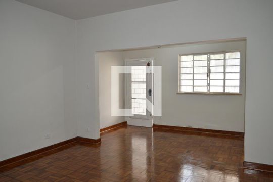 Sala de casa à venda com 3 quartos, 155m² em Ipiranga, São Paulo