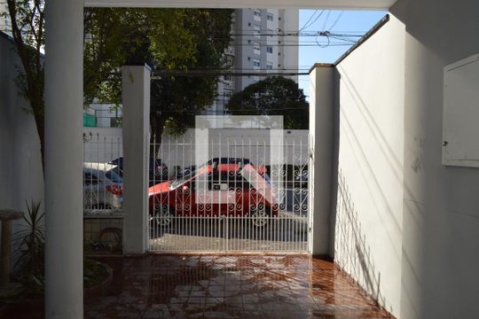 Garagem de casa à venda com 3 quartos, 155m² em Ipiranga, São Paulo
