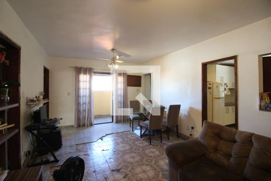 Casa 1: Sala de casa de condomínio à venda com 4 quartos, 374m² em Taquara, Rio de Janeiro