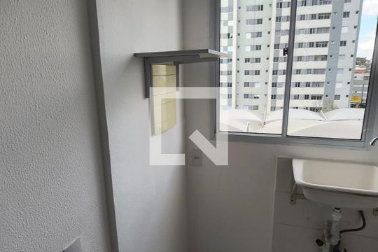 Cozinha e Área de Serviço de apartamento à venda com 2 quartos, 54m² em Jardim Riacho das Pedras, Contagem