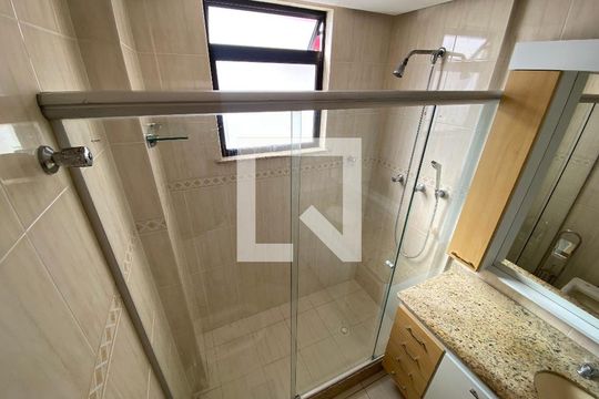 Banheiro Social de apartamento à venda com 3 quartos, 94m² em Méier, Rio de Janeiro