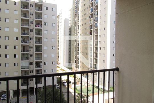 Varanda de apartamento para alugar com 2 quartos, 60m² em Umuarama, Osasco