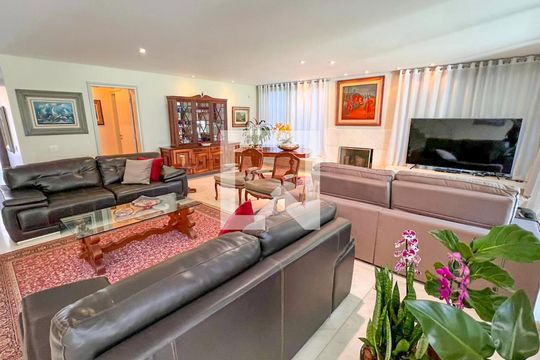 Sala de casa de condomínio à venda com 5 quartos, 400m² em Alphaville, Nova Lima