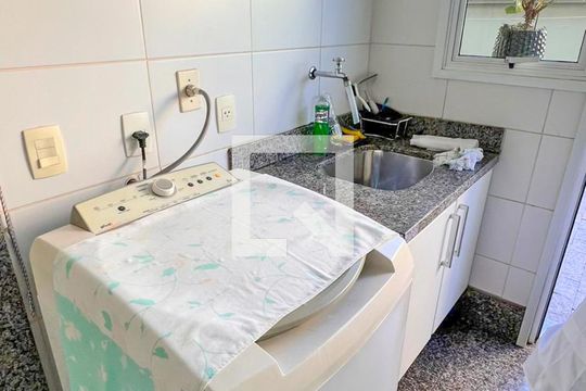 Área de Serviço de casa de condomínio à venda com 5 quartos, 400m² em Alphaville, Nova Lima