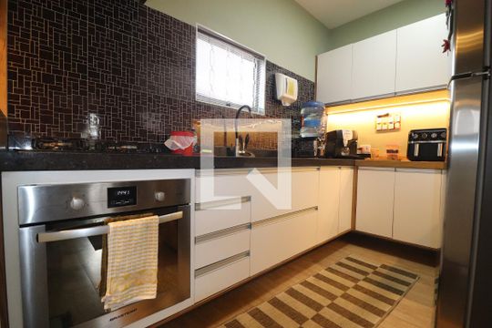 Casa 2 - Cozinha de casa à venda com 3 quartos, 348m² em Vila Alzira, Santo André