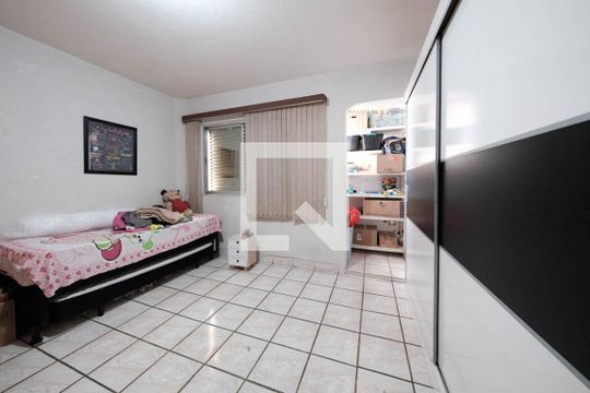 Quarto 1 de casa à venda com 4 quartos, 237m² em Vila Santa Teresa, São Paulo