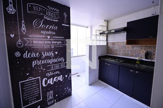 Cozinha de apartamento à venda com 3 quartos, 62m² em Vila Jaragua, Goiânia