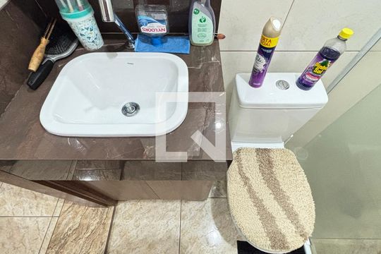 Banheiro da Suíte de apartamento à venda com 2 quartos, 80m² em Vila Tibiriçá, Santo André