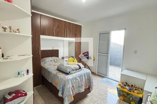 Quarto de apartamento à venda com 2 quartos, 80m² em Vila Tibiriçá, Santo André