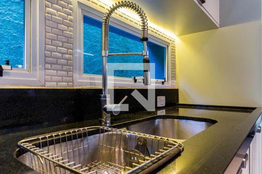 Cozinha de casa à venda com 3 quartos, 412m² em Fazenda Morumbi, São Paulo
