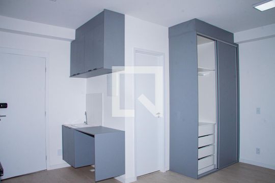 Studio de kitnet/studio para alugar com 1 quarto, 23m² em Pompeia, São Paulo