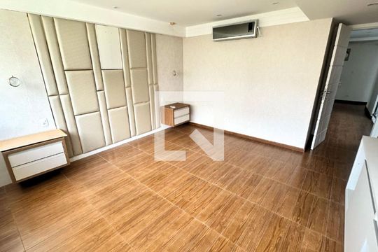 Casa de Condomínio à venda com 7 quartos, 372m² em Tucuruvi, São Paulo