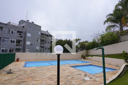 Área comum - Piscina de apartamento para alugar com 3 quartos, 133m² em Saco dos Limões, Florianópolis