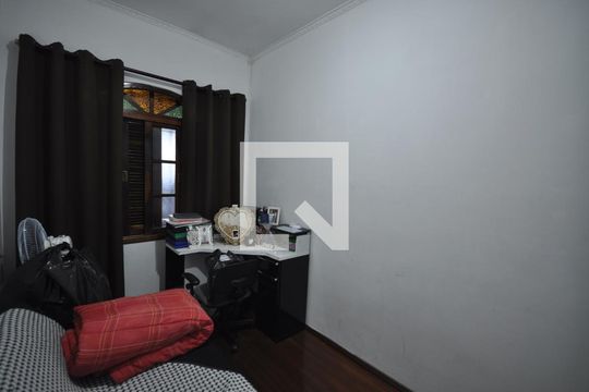 Quarto  de casa à venda com 2 quartos, 148m² em Vila Leonor, São Paulo