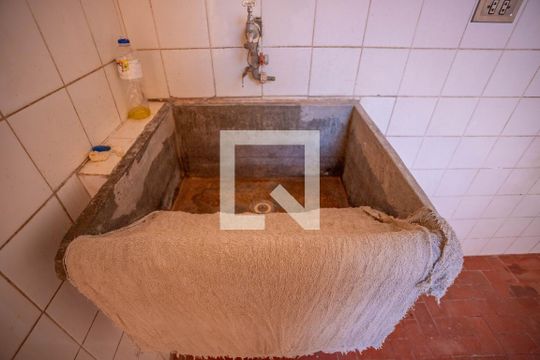Área de serviço de casa à venda com 3 quartos, 170m² em Conceição, Diadema