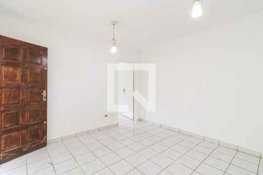 Sala de casa para alugar com 2 quartos, 120m² em Vila Ré, São Paulo