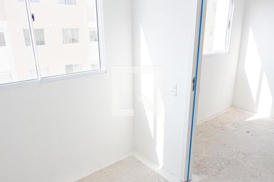 Quarto 1 de apartamento à venda com 2 quartos, 34m² em Veleiros, São Paulo