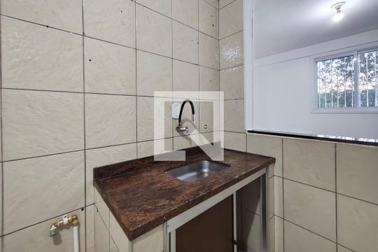 Cozinha de apartamento à venda com 2 quartos, 52m² em Parque Residencial Vila União, Campinas