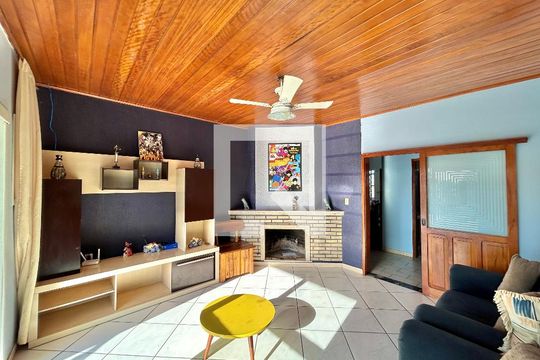 Sala de casa à venda com 3 quartos, 170m² em Campina, São Leopoldo