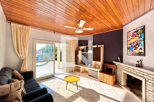 Sala de casa à venda com 3 quartos, 170m² em Campina, São Leopoldo