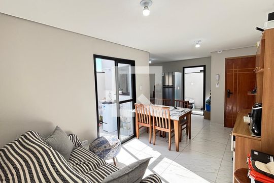 Sala de apartamento à venda com 2 quartos, 106m² em Casa Branca, Santo André