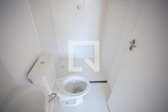 Banheiro de kitnet/studio à venda com 1 quarto, 17m² em Casa Verde Alta, São Paulo