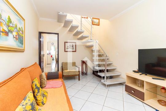 Sala de casa à venda com 3 quartos, 130m² em Guaianases, São Paulo